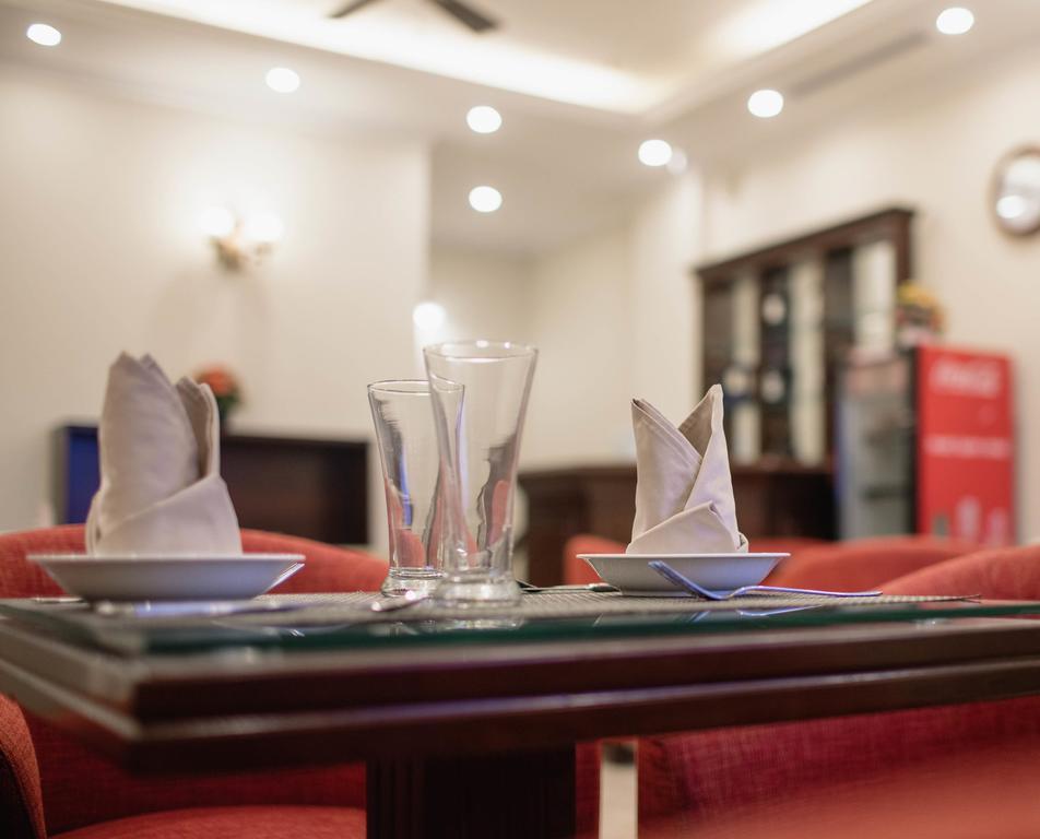 Binh Anh Hotel Hanoi Bagian luar foto