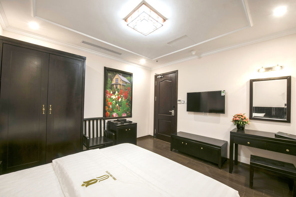 Binh Anh Hotel Hanoi Bagian luar foto